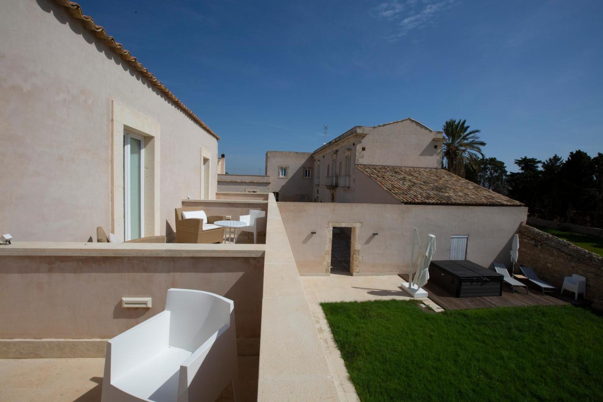 Ballium Luxury Relais Avola Exterior foto