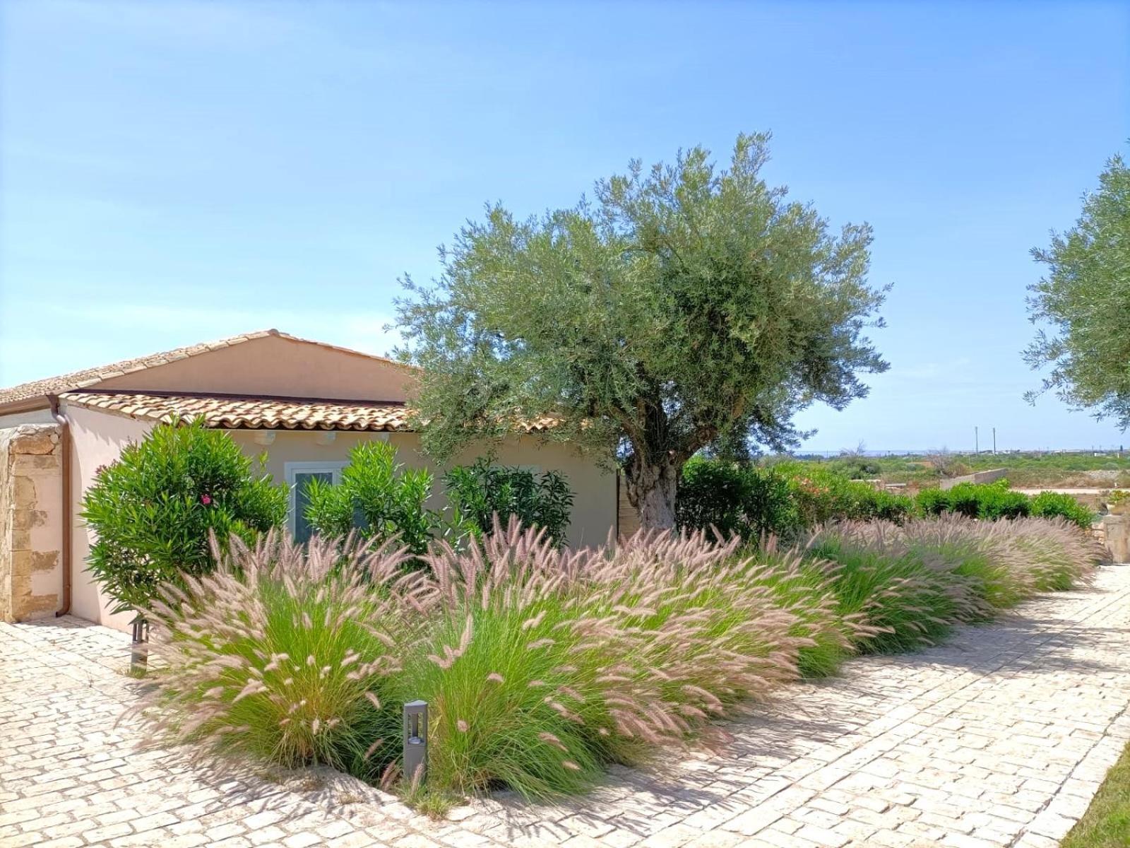 Ballium Luxury Relais Avola Exterior foto