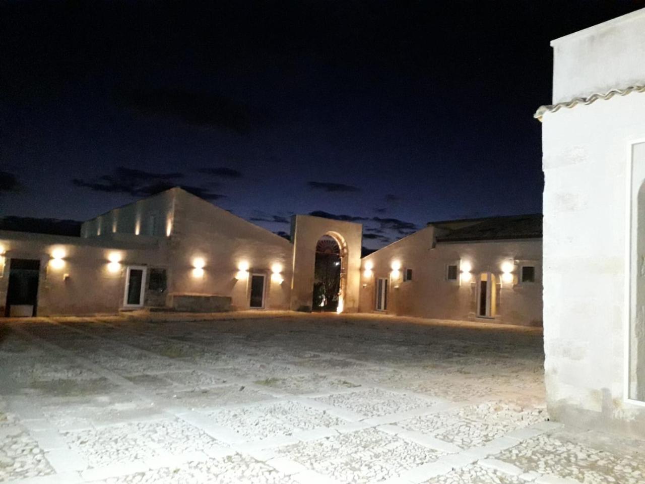 Ballium Luxury Relais Avola Exterior foto